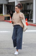 MILA KUNIS Out for Lunch at Beverly Glen Deli in Los Angeles 06/12/2023