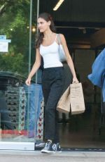 NATALIE KUCKENBURG Shopping for Groceries at Erewhon Market in Calabasas 06/14/2023