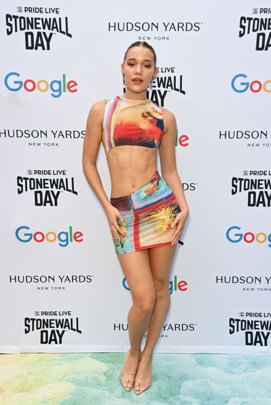OLIVIA PONTON at Pride Live