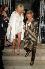 PENNY LANCASTER and Rod Stewart Leaves Annabel