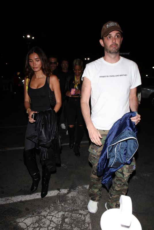 PIA MIA PEREZ Arrives at Paris Hilton