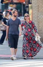 Pregnant CLAIRE DANES and Hugh Dancy Out Shopping in New York 06/27/2023