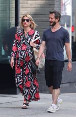 Pregnant CLAIRE DANES and Hugh Dancy Out Shopping in New York 06/27/2023