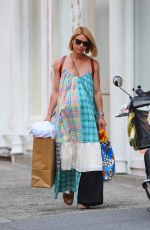 Pregnant CLAIRE DANES Out Shopping in New York 06/13/2023