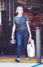 ROBIN WRIGHT Picking up a Chicken for Dinner in Los Angeles 05/30/2023