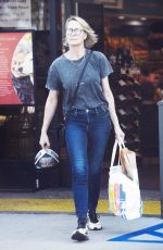 ROBIN WRIGHT Picking up a Chicken for Dinner in Los Angeles 05/30/2023