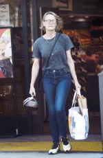 ROBIN WRIGHT Picking up a Chicken for Dinner in Los Angeles 05/30/2023