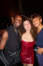 SOFIE DOSSI - Instagram Photos 06/25/2023