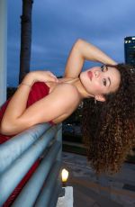SOFIE DOSSI - Instagram Photos 06/25/2023