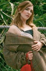 SOPHIE NELISSE for Content Mode, June 2023