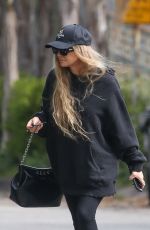 STACY FERGIE FERGUSON Visit a Local Studio in Santa Monica 06/19/2023