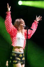 SUKI WATERHOUSE Performs at 2023 Bonnaroo Music & Arts Festival in Manchester, Tennessee 06/15/2023