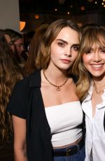 SUKI WATERHOUSE Performs at Madewell Summersounds in New York 06/08/202