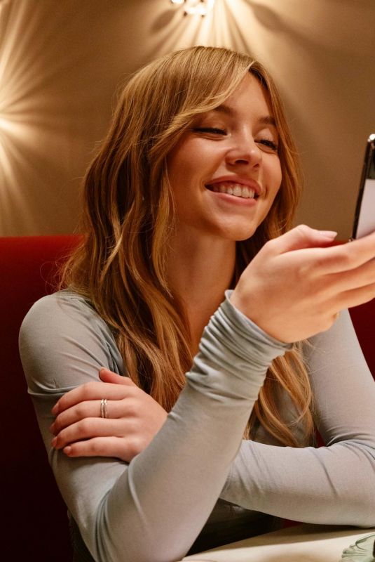 SYDNEY SWEENEY for Samsung Galaxy Promo, June 2023