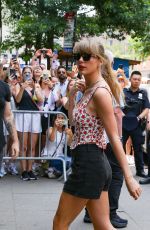 TAYLOR SWIFT Arrives at Electric Lady Studios in New York 06/29/2023