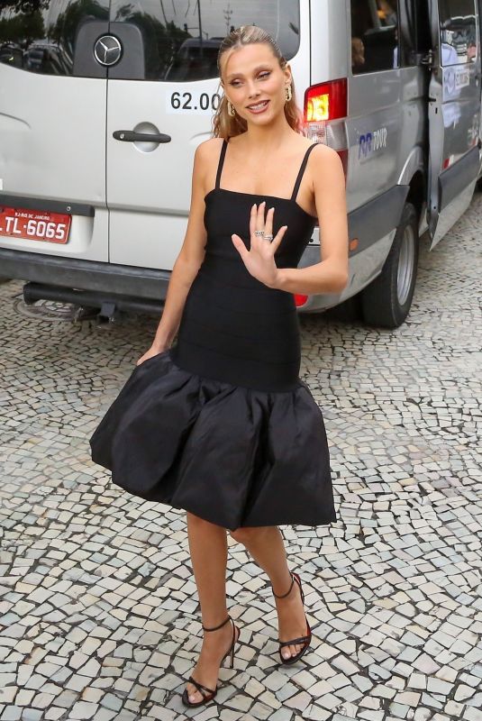 VALENTINA ZENERE Arrives Copacabana Palace Hotel in Rio de Janeiro 06/01/2023