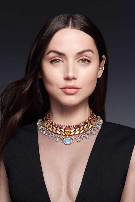 ANA DE ARMAS for Louis Vuitton High Jewelry Deep Time Collection 2023