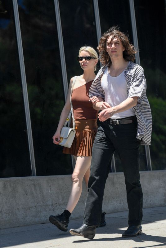 ANYA TAYLOR-JOY and Malcolm McRae Out for Lunch at Beachwood Cafe in West Hollywood 07/19/2023