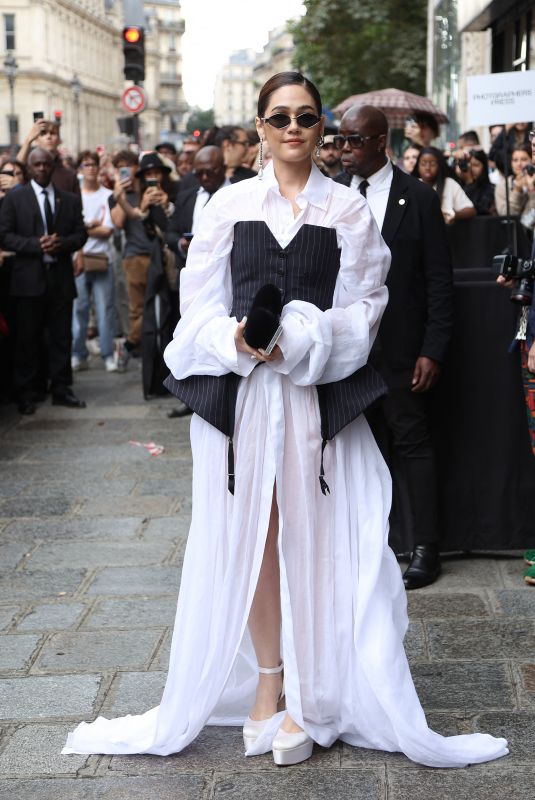 ARAYA HARGATE at Jean Paul Gaultier Haute Couture Spring/summer 23/24 Show at Paris Fashion Week 07/05/2023