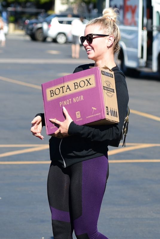 ARIANA MADIX Shopping for Wine at Bevmax Superstore in Los Angeles 07/13/2023
