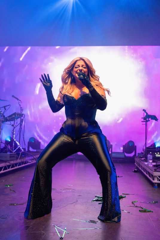 BEBE REXHA Performs at O2 Shepherd