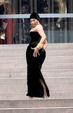 CARDI B Arrives at Schiaparelli Fashion Show in Paris 07/03/2023