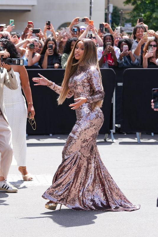 CARDI B at Fendi Haute Couture Fall/Winter 23/24 Fashion Show in Paris 07/07/2023