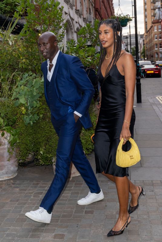 EMILIA BOATENG Arrives at British Vogue x Self-portrait Summer Party in London 07/13/2023