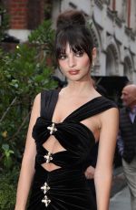 EMILY RATAJKOWSKI Arrives at British Vogue x Self-portrait Summer Party in London 07/13/2023
