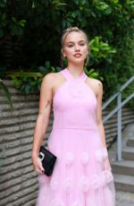 EMMA BROOKS at Viktor & Rolf Haute Couture Fall/winter 2023/2024 Show at Paris Fashion Week 07/05/2023