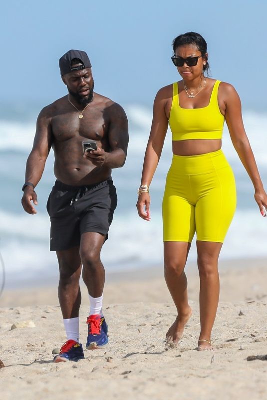 ENIKO PARISH Out for Morning Walk at a Beach in Costa Rica 06/30/2023