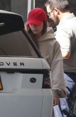 HAILEE STEINFELD Returns from Vacation in Cabo 07/06/2023