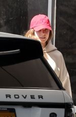 HAILEE STEINFELD Returns from Vacation in Cabo 07/06/2023