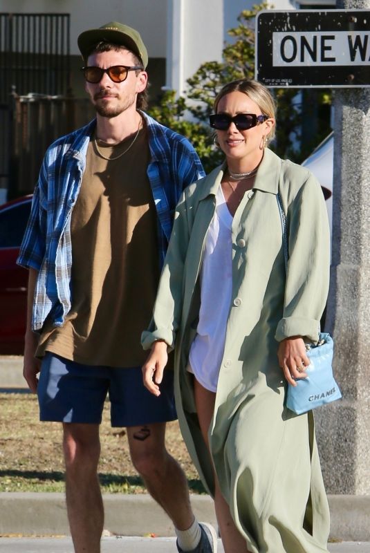 HILARY DUFF and Matthew Koma Out in Beverly Hills 07/07/2023