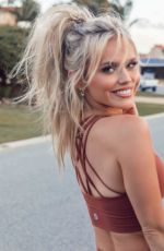 HILDE OSLAND - Instagram Photos 07/10/2023