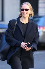 JADE YARBROUGH Leaves Kristin Fisher Brow Bar in Double Bay 07/11/2023