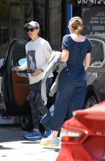 JENNIFER GARNER and VIOLET AFFLECK at a Pharmacy in Brentwood 07/10/2023