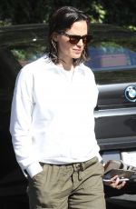 JENNIFER GARNER at Country Mart in Brentwood 07/28/2023