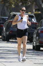 JENNIFER GARNER Out Jogging in Santa Monica 07/17/2023