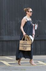 JENNIFER LOPEZ Arrives at Heliport in New York 07/02/2023
