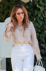 JENNIFER LOPEZ Out for Lunch at The Ivy in Studio City 07/12/2023