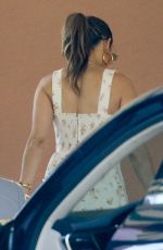 JENNIFER LOPEZ Out for Lunch with Friend at Beverly Hills Hotel 07/28/2023