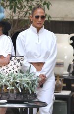 JENNIFER LOPEZ Out Shopping in Los Angeles 07/25/2023