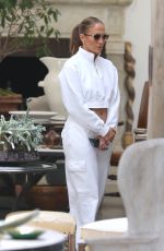 JENNIFER LOPEZ Out Shopping in Los Angeles 07/25/2023