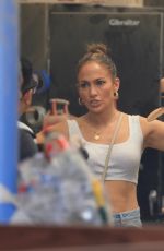 JENNIFER LOPEZ Shopping at Big Daddy