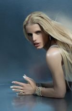 JESSICA SIMPSON for Bustle Magazine, July 2023