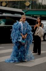 JORDANNA MAIA Arrives at Stephane Rolland Fall/winter 23/24 Haute Couture Show in Paris 07/04/2023