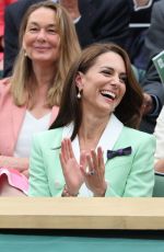 KATE MIDDLETON and Roger Federer at Wimbledon Tennis Championships in London 07/04/2023