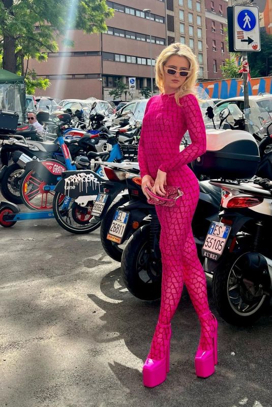 KATHRYN NEWTON - Instagram Photos 07/24/2023