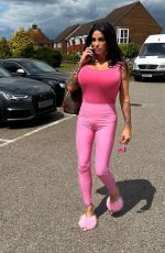 KATIE PRICE Got a Parking Ticket in Sussex 07/21/2023